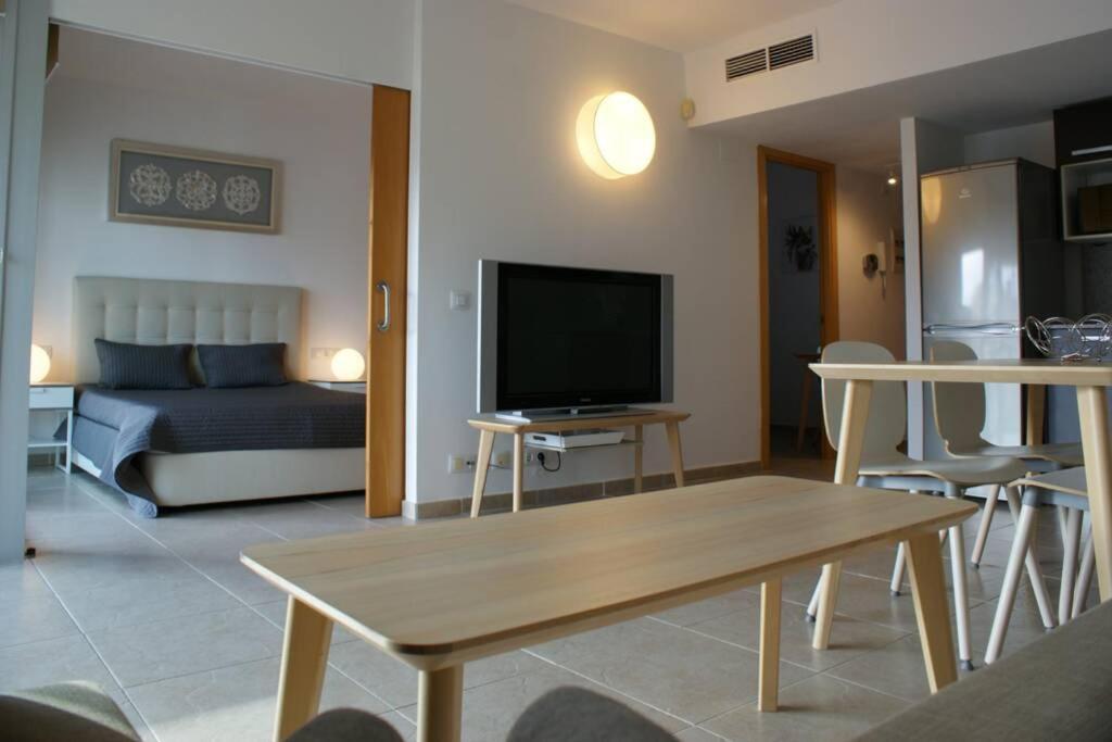 Apartamento En Roses Con Parking Y Piscina Lägenhet Exteriör bild