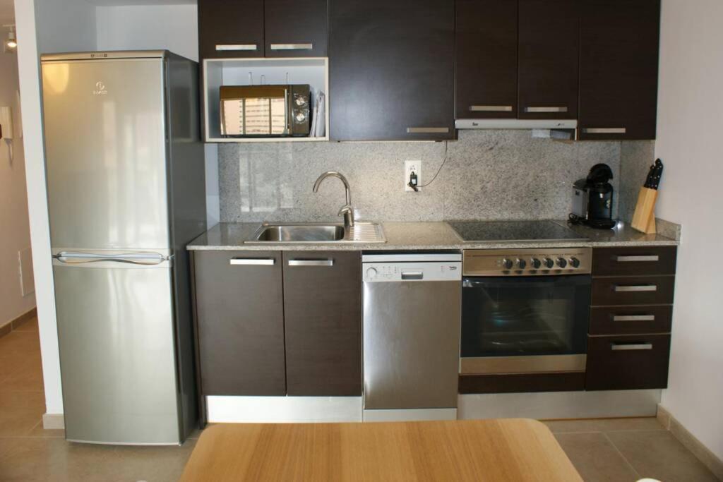 Apartamento En Roses Con Parking Y Piscina Lägenhet Exteriör bild